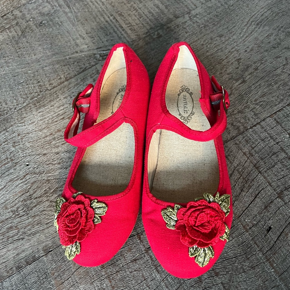 Joyfolie Mia Joy Red Dress Shoes with Floral Accent - Youth 2